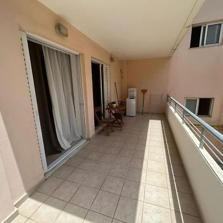 Апартаменти Modern Studio Large Veranda -Metro Station Suggrou Афіни Екстер'єр фото